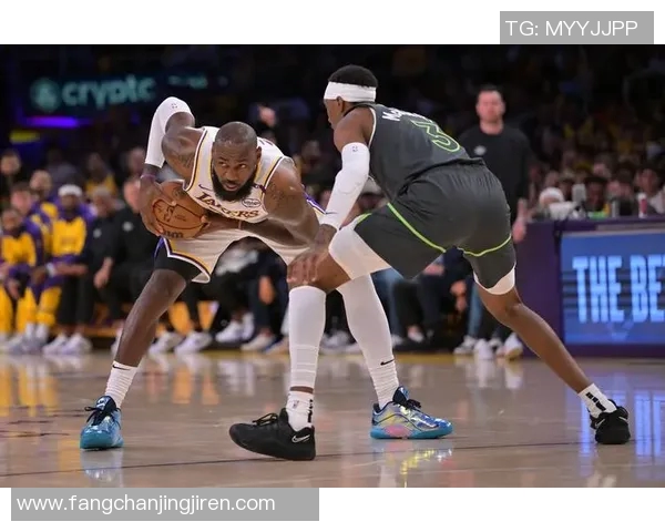 湖人惨败老鹰：詹姆斯准三双难救主，特雷·杨团队配合击溃湖人外线命中率